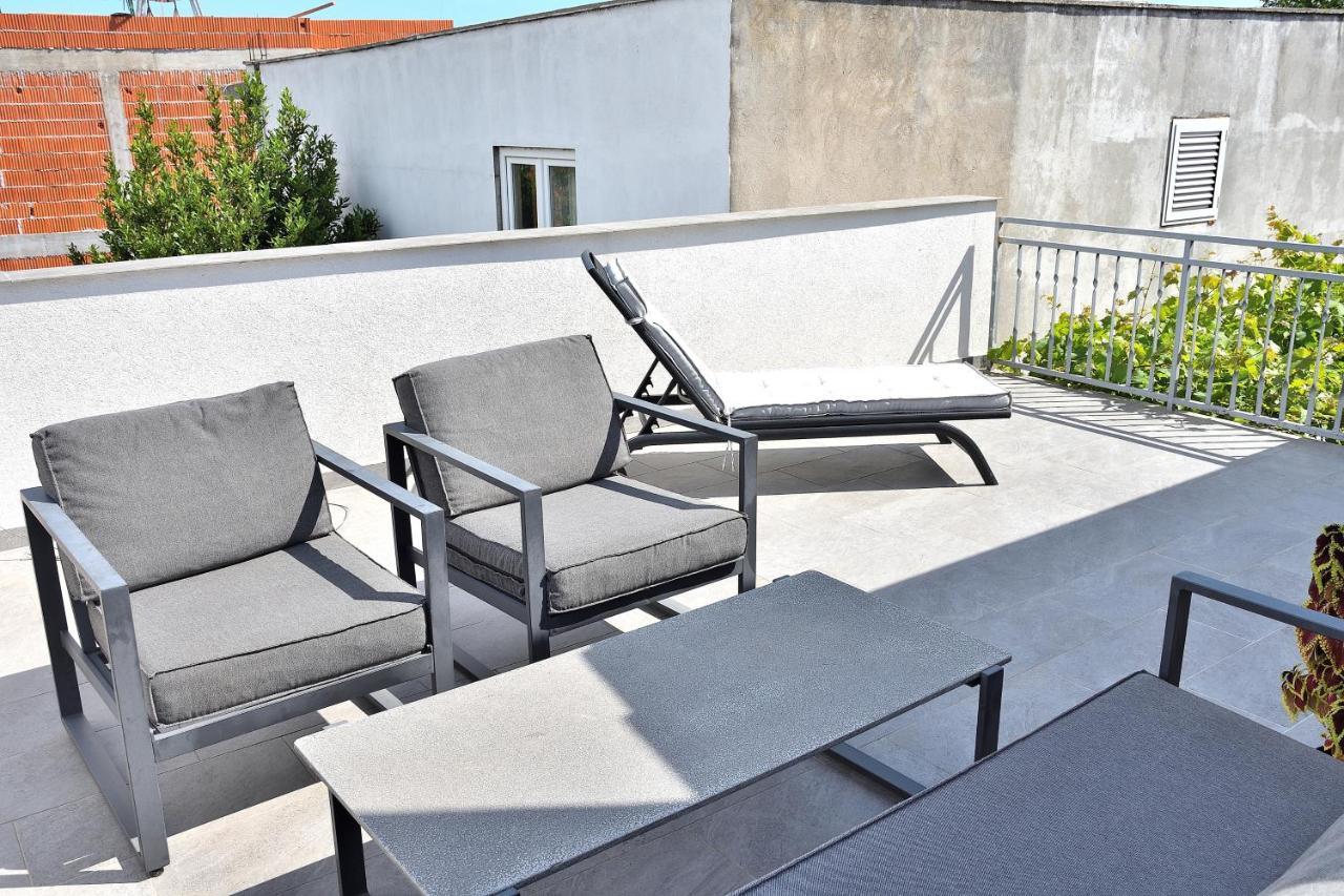 Apartment Leonora Водице Екстер'єр фото