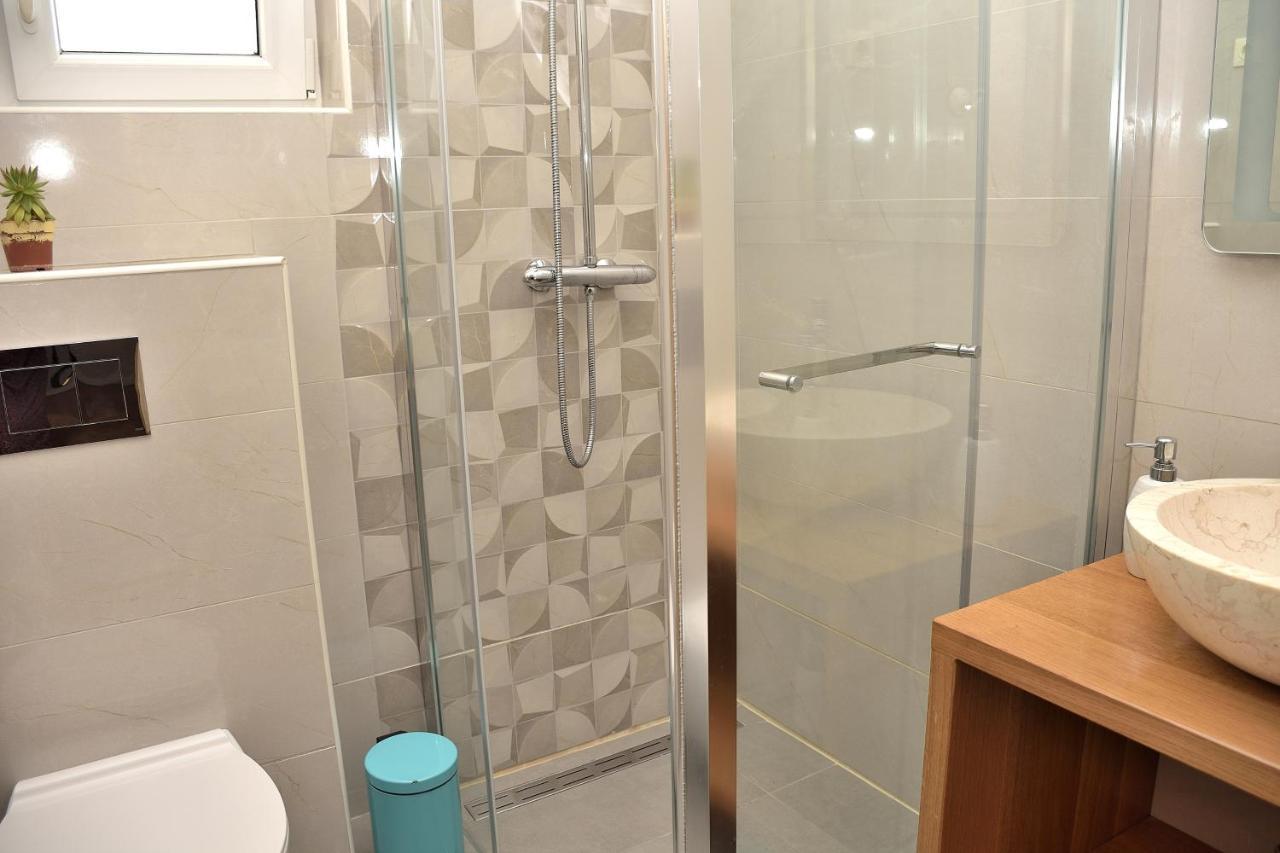 Apartment Leonora Водице Екстер'єр фото