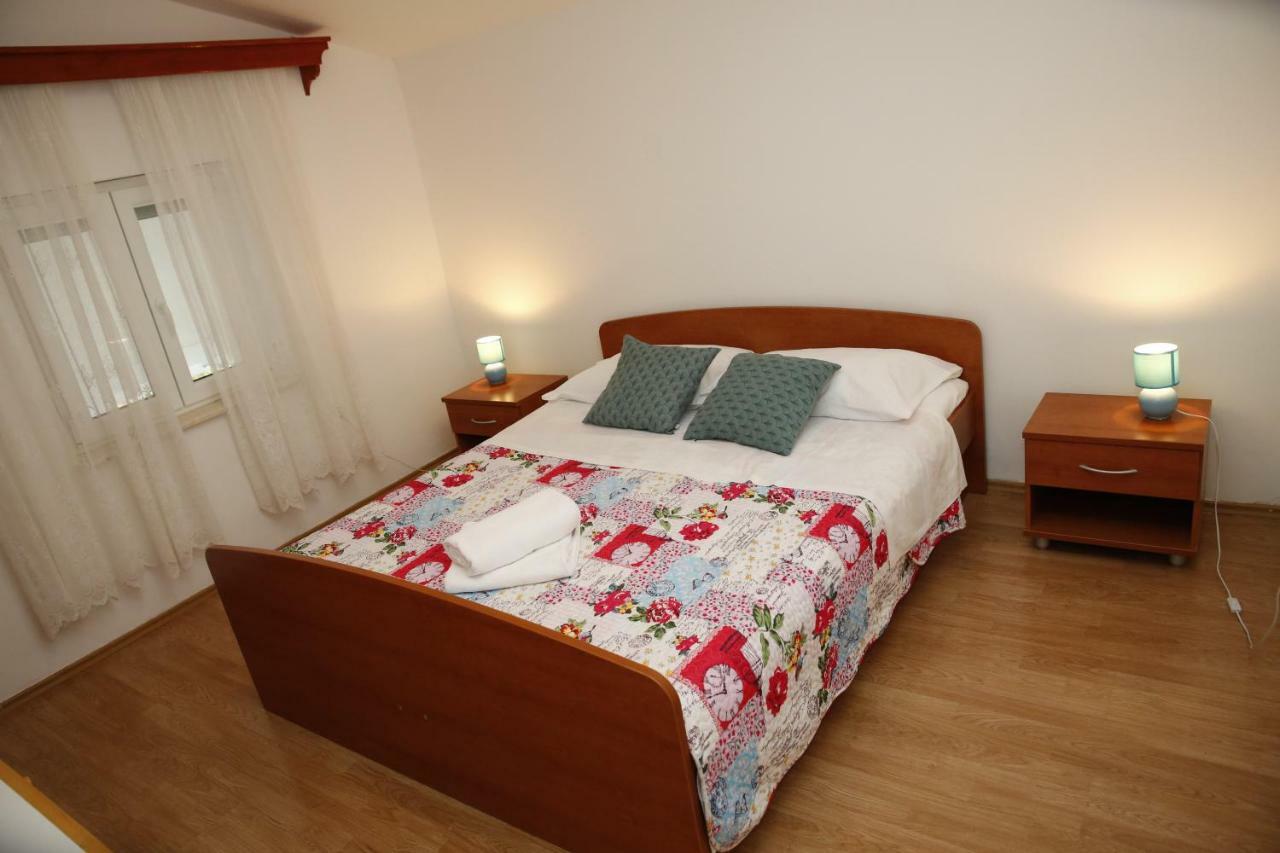 Apartment Leonora Водице Екстер'єр фото